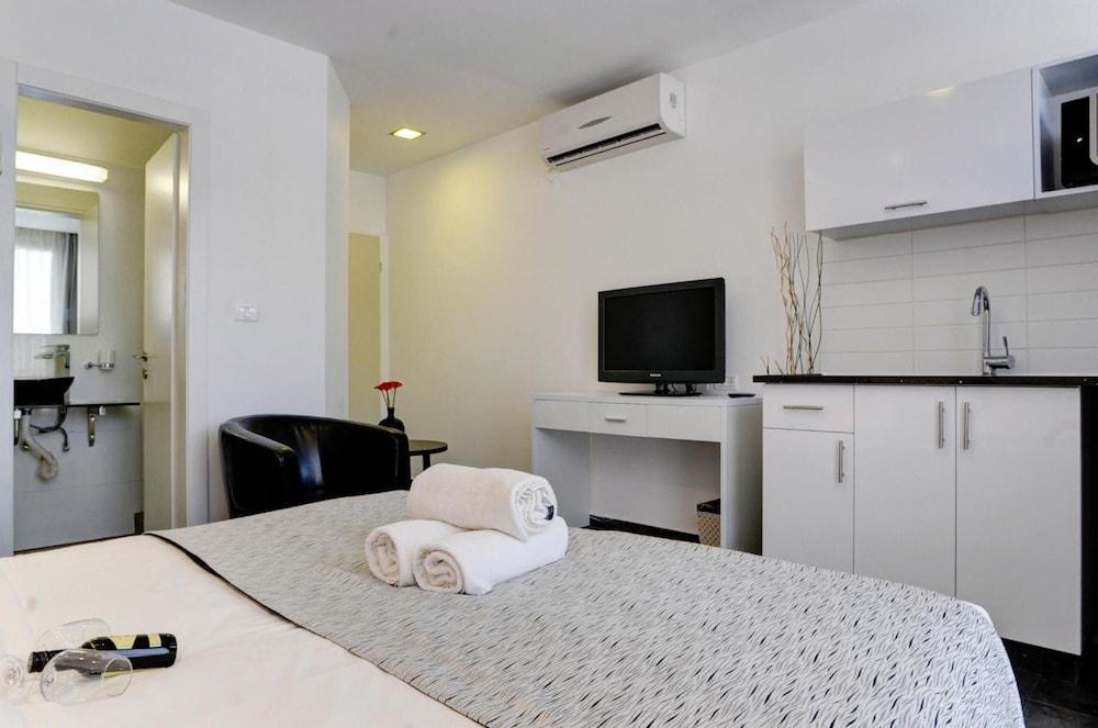 Residence Suites By Raphael Hotels Tel Aviv Exterior photo